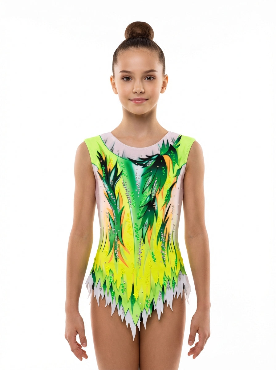 Justaucorps de gymnastique rythmique vert et jaune avec détails de strass et jupe à pointes pour compétition professionnelle.