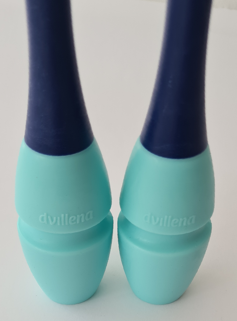 Mazas de gimnasia rítmica engarzables azul oscuro y menta para entrenamiento y competición.