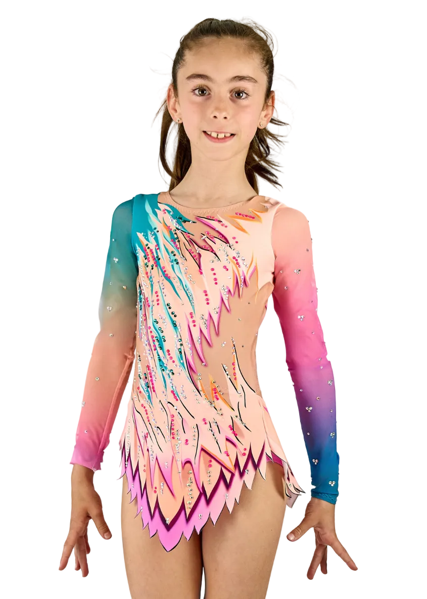 Justaucorps de gymnastique rythmique modèle Carrot dans les tons corail et bleu avec strass.